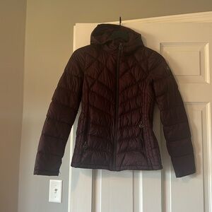 Michael Kors Women’s Packable Down Jacket. Size xxs. Color Plum.